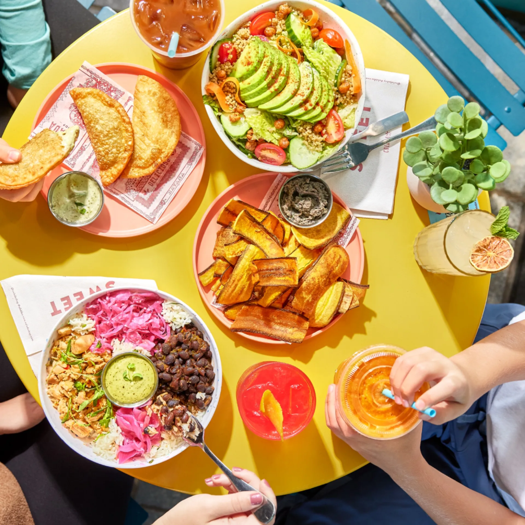 Free Kids Meal with Purchase of Entree icon